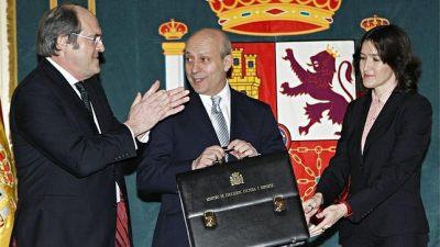 José Ignacio Wert Denuncian la retirada de Educación para la Ciudadanía