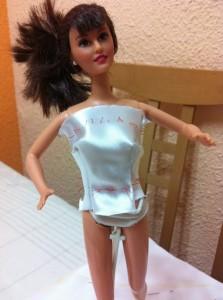 Vestido de novia para Barbie. Parte III, el cuerpo de raso.