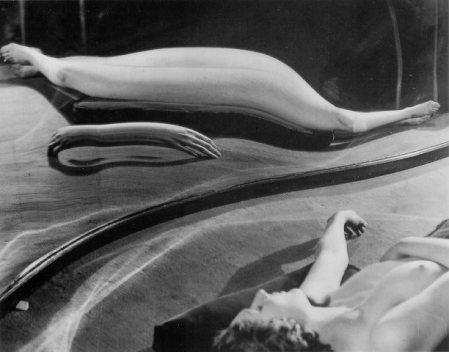 Distorción de Andre Kertesz - 1933