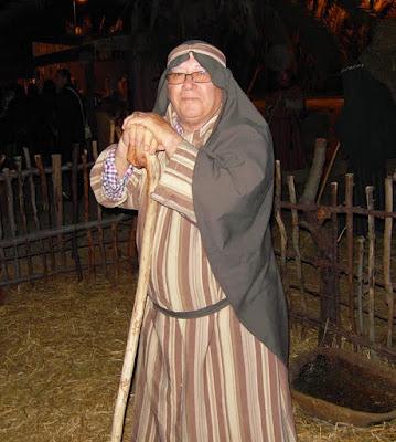 Feliz Año Amigos y Seguidores !!! Belen viviente de Corrales... Feliz Año Amigos y Seguidores !!! Belen viviente de Corrales...