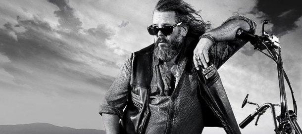 050212-sons01 Kurt Sutter firma con la FX por dos años más