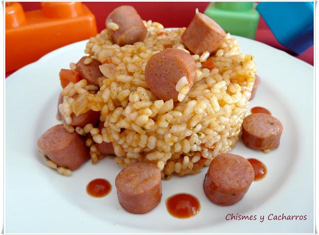 Arroz con salchichas