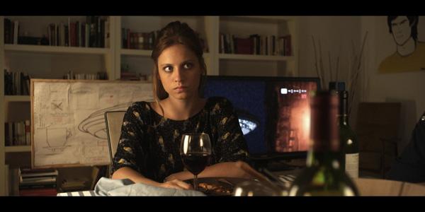 extra11 Cartel y fotos de Extraterrestre, de Nacho Vigalondo