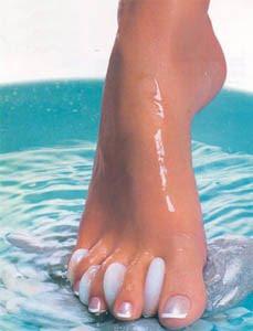 CUIDADOS PARA LUCIR UNOS PIES PERFECTOS CUIDADOS PARA LUCIR UNOS PIES PERFECTOS