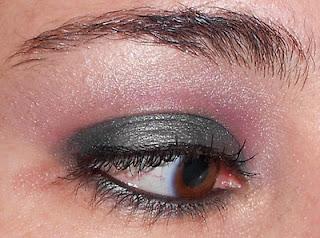 Look sleek Me, Myself and Eye Look sleek Me, Myself and Eye