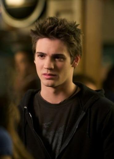 Steven R Mcqueen