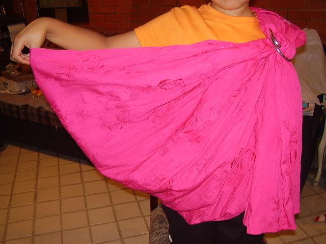 imagec Casa dei Bambini rifa un portabebé