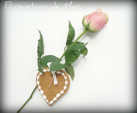 GALLETAS DE JENGIBRE Y MIEL GALLETAS DE JENGIBRE Y MIEL