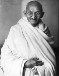 Gandhi: Autodisciplina.