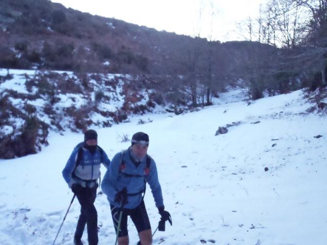 Snow Trail Running...!! Trail sobre nieve... Travesía Viladrau - La Garriga 31 km  de puro Trail...