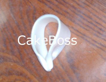 Paso a paso: Lazos con fondant pellizcado un solo arco