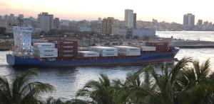 Los barcos que tocan puertos cubanos tienen prohibidos entrar a   EEUU por 180 días. 