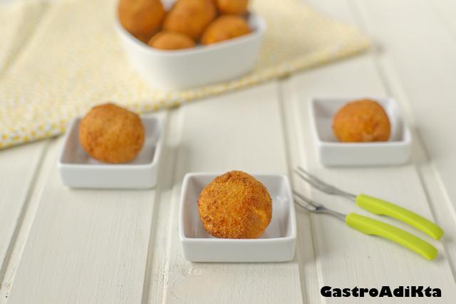 Croquetas de sobrasada y queso de Mahón