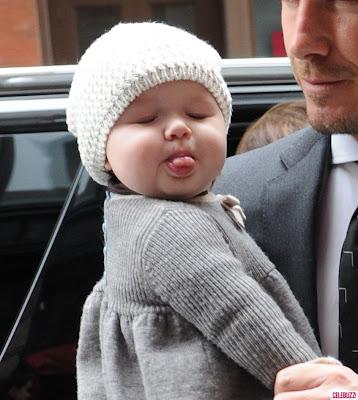 Harper Beckham apunta maneras