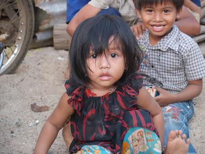 Kampong Chhnang y los pueblos flotantes del Tonle Sap