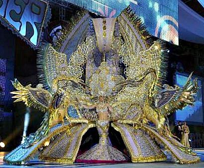 EL CARNAVAL DE SANTA CRUZ DE TENERIFE YA TIENE REINA...