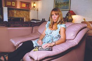 “Hay gente del narcotráfico y cercana a Hank Rhon”: Lorena Martins “Hay gente del narcotráfico y cercana a Hank Rhon”: Lorena Martins