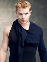 Kellan Lutz dice que Stephenie Meyer seguro ha escrito más