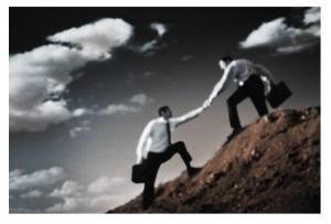 trabajo_en_equipo-300x203 “De cuando el trabajo se convirtió de derecho a privilegio”.