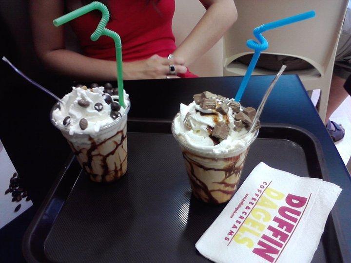 ¿Dunkin Donuts? No, ya tenemos Duffin Dagels. ¿Dunkin Donuts? No, ya tenemos Duffin Dagels.