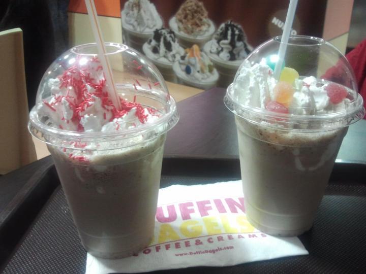 ¿Dunkin Donuts? No, ya tenemos Duffin Dagels. ¿Dunkin Donuts? No, ya tenemos Duffin Dagels.