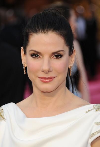 Sandra Bullock Los looks de los Oscar 2012
