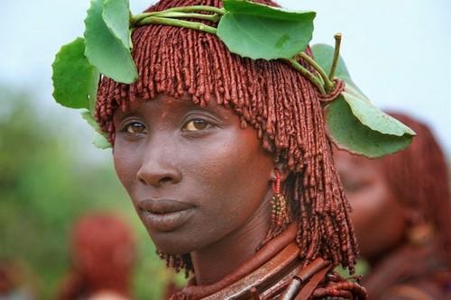 Tribu en Etiopía - chica Hamer