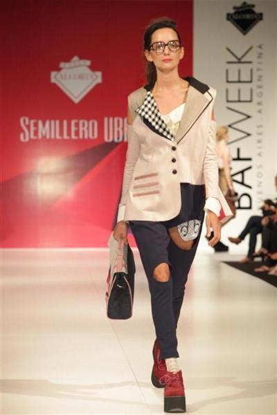 Bafweek día 1 - Semillero de la UBA Bafweek día 1 - Semillero de la UBA