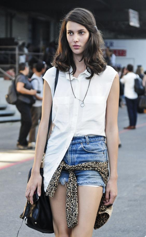 la_camisa_blanca_742363209_562x908 Una simple camisa blanca