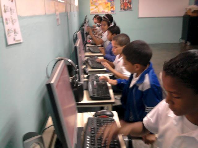 Momento recreativo y educativo guiado .. de las manos del CBIT Momento recreativo y educativo guiado .. de las manos del CBIT