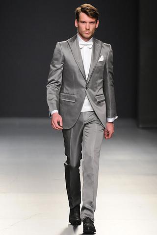 Algo azul... ¿Cómo vestirá el novio en 2012? Algo azul... ¿Cómo vestirá el novio en 2012?