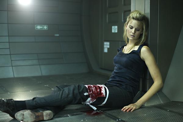 lockout4 Carteles de Battleship e imágenes de Dark Shadows, Only God Forgives y más…
