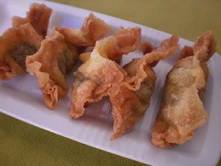 WAN TON DE MORCILLA DE CEBOLLA WAN TON DE MORCILLA DE CEBOLLA