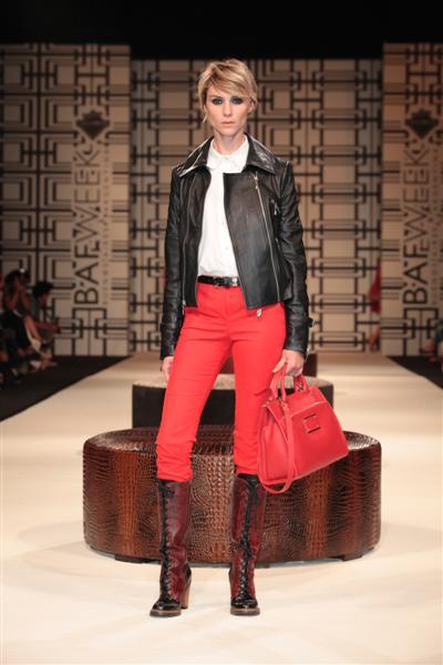 Bafweek otoño-invierno 2012 Día 2 - Prüne, Amores Trash Couture, Chocolate Bafweek otoño-invierno 2012 Día 2 - Prüne, Amores Trash Couture, Chocolate