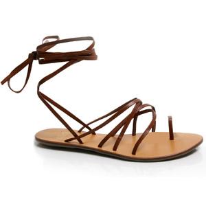 Mas liados que la pata de un romano, o mejor mas enredados. Mas liados que la pata de un romano, o mejor mas enredados.