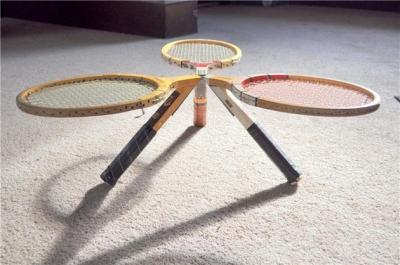 raquetas_mesita_te Juega a frontón en casa