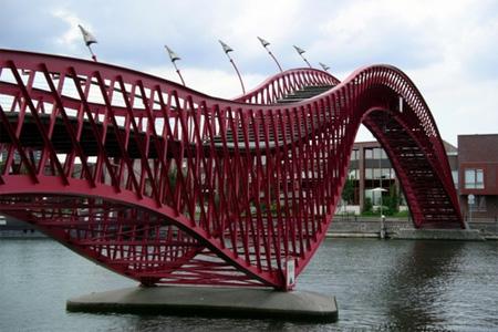 Puentes más curiosos del mundo - Python Bridge, Amsterdam