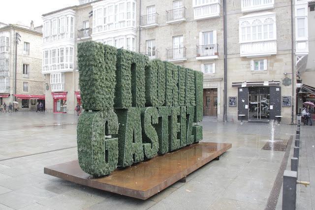 Escultura vegetal Vitoria