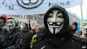 Alan Moore habla sobre  Anonymous