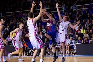 Banca Cívica acaba con la racha de diez meses sin perder del Barça en el Palau (63-66)