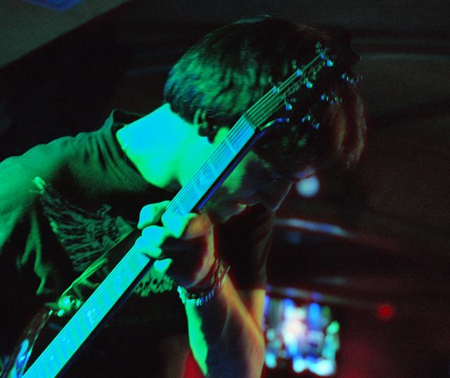 Nunca unos gritos en silencio sonaron tan fuertes Nunca unos gritos en silencio sonaron tan fuertes