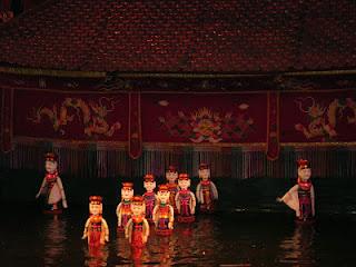 Marionetas acuáticas vietnamitas en La Habana