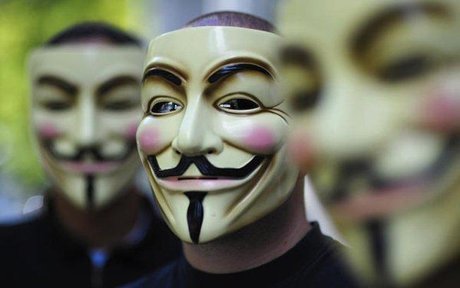PIRATAS: Anonymous se atribuye haber “hackeado” el portal de la Presidencia...
