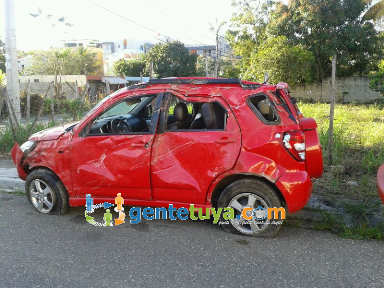 ARIDIA TAVERAS SUFRE ACCIDENTE... ARIDIA TAVERAS SUFRE ACCIDENTE...