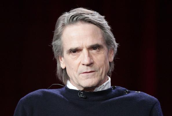 Jeremy Irons estará en Beautiful Creatures