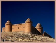 La Calahorra (Granada) y su famoso castillo La Calahorra (Granada) y su famoso castillo
