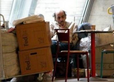 Vivir en un aereopuerto: Mehran Karimi Mehran Karimi - The Terminal Man