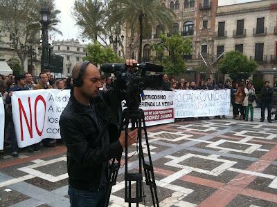 #PeriodistasSE17M, una cobertura en doce tuits #PeriodistasSE17M, una cobertura en doce tuits