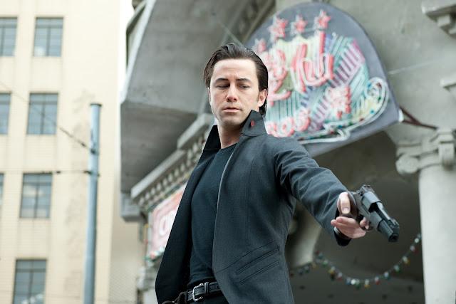 Bruce Willis y Joseph Gordon Levitt son la misma persona en Looper Bruce Willis y Joseph Gordon Levitt son la misma persona en Looper