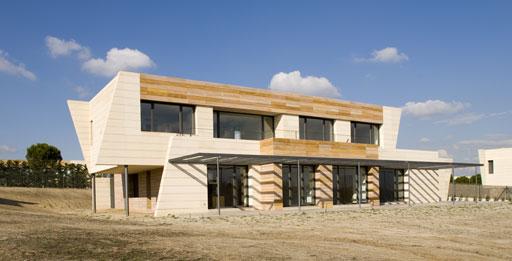 A-cero Projects A-cero presenta la reforma de una vivienda unifamiliar en una urbanización madrileña